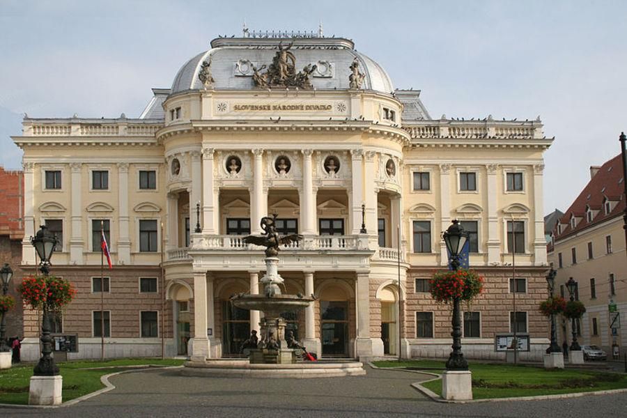 Словацкий национальный театр (Slovenské národné divadlo)